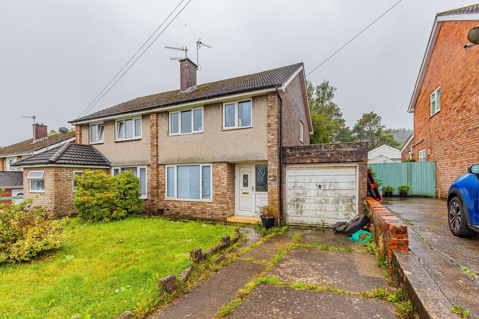 St. Davids Way, Caerphilly, CF83 1EY